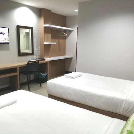 The Like Hotel Удон-Тхани Экстерьер фото